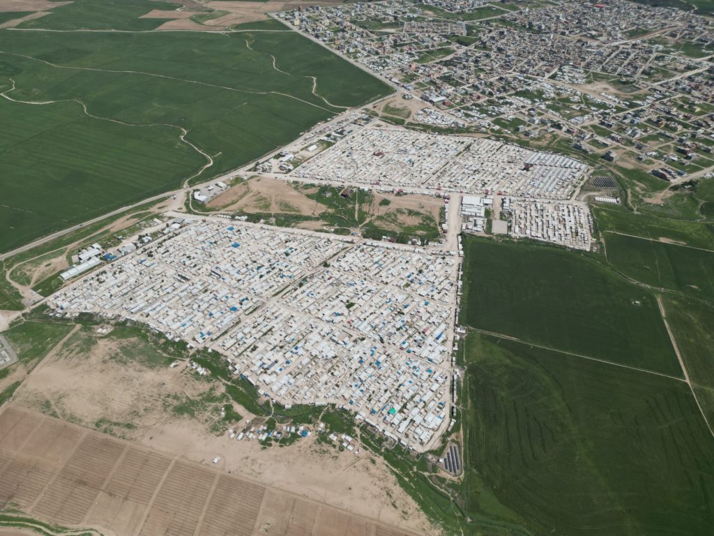 В лагере беженцев Шария живут 12 000 перемещенных лиц, но в июле его должны закрыть.
Мухаммет Бамерни / Анадолу / Getty